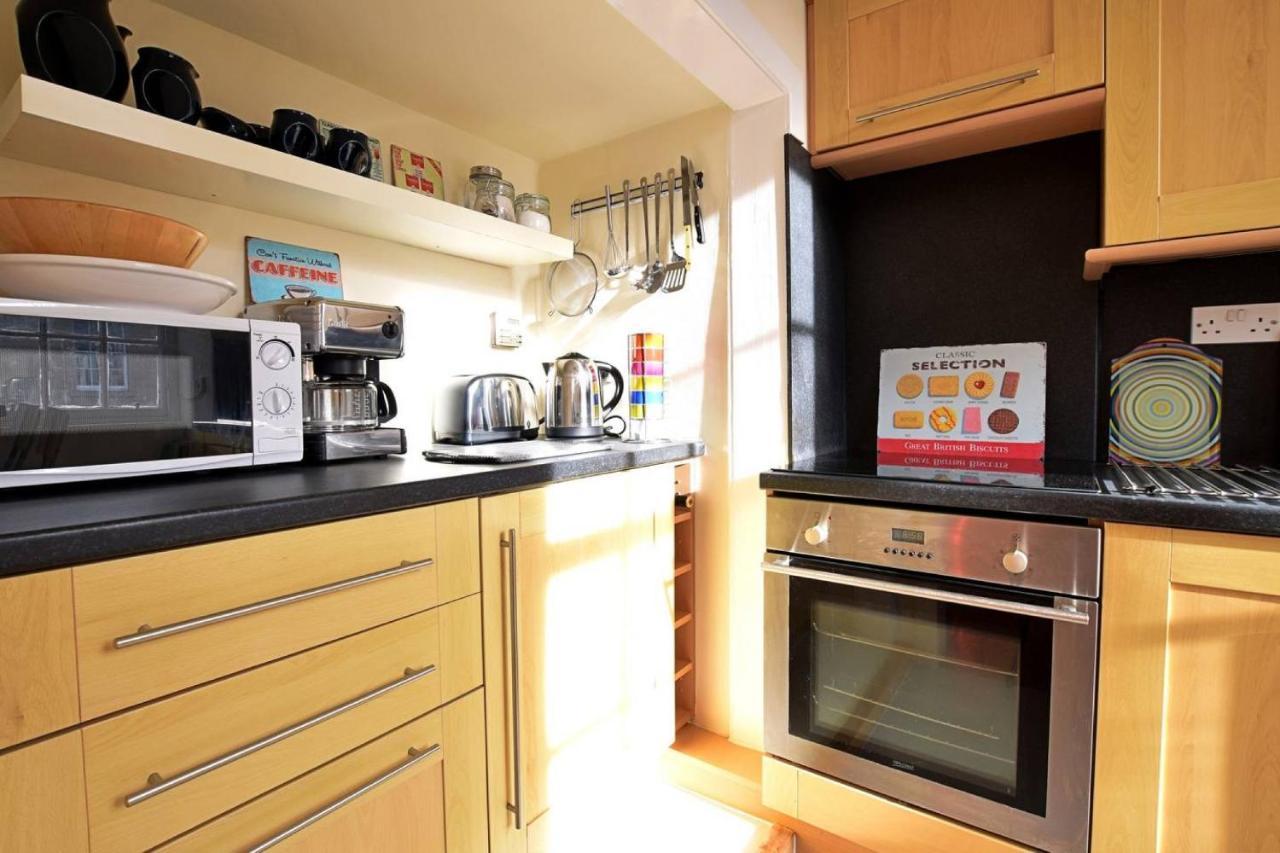 Joivy Bright Flat With Workspace In New Town EDI Exterior photo