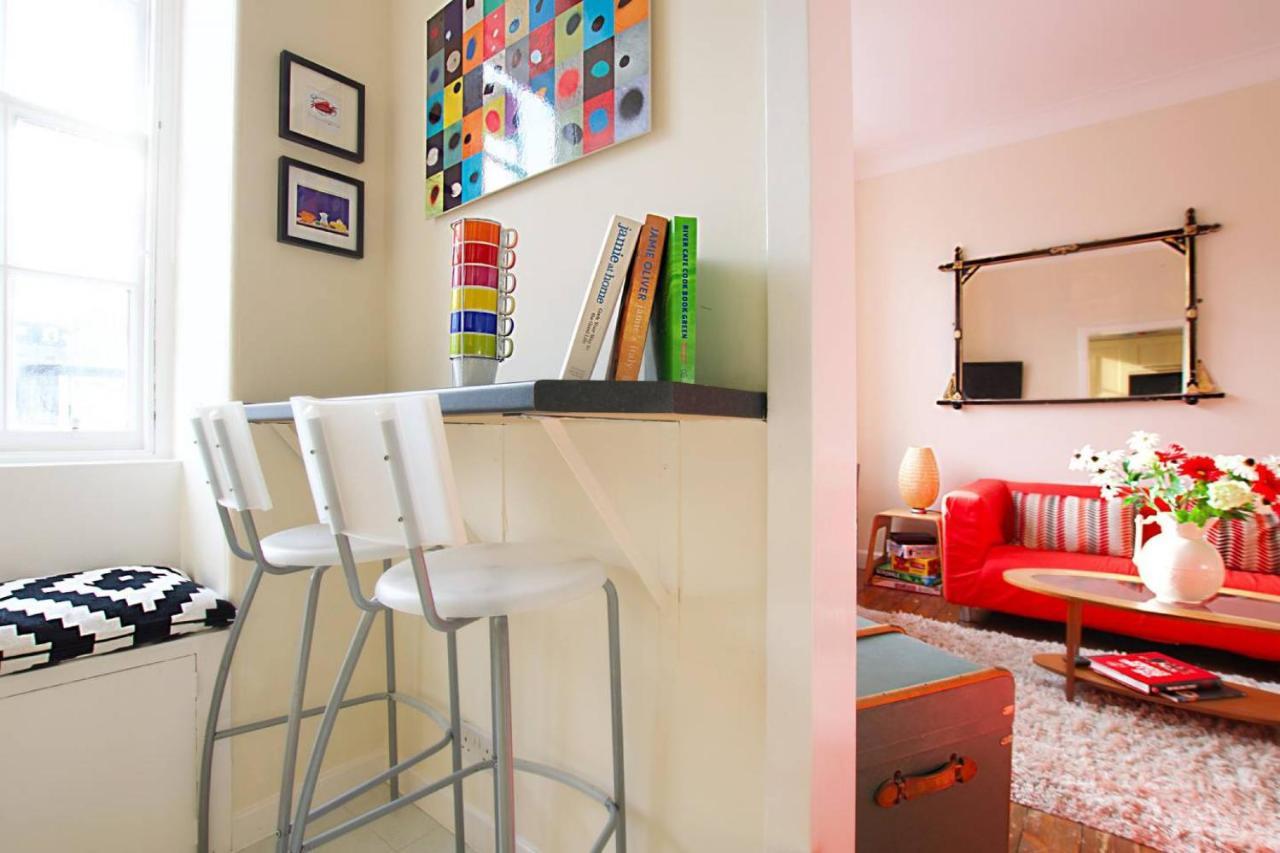 Joivy Bright Flat With Workspace In New Town EDI Exterior photo